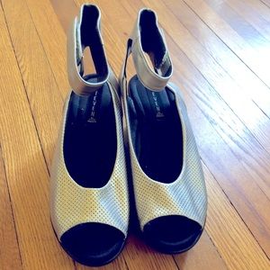 Steven by Steve Madden silver and black wedge heels